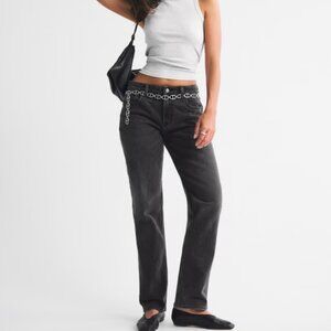 Abercrombie & Fitch Curve Love The Straight Mid Rise Black Jean Size 28/6 L